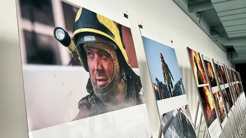 У Полтаві відкрили фотовиставку про роботу рятувальників «Сміливі рятувати»