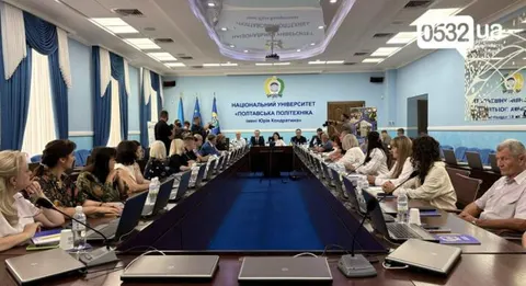 У Полтаві обговорили роль поліграфа в судовій експертизі та підписали три меморандуми