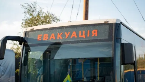 Із Краматорська та двох селищ примусово евакуюють дітей: список адрес