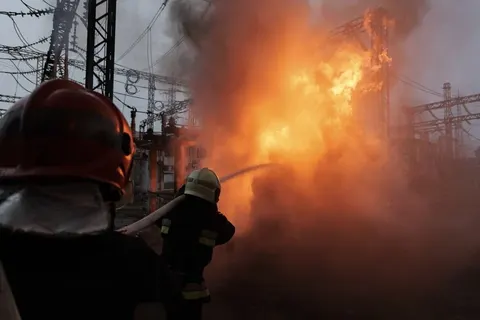 П'ять ракет влучили в нафтогазовий об'єкт на Полтавщині: відновлення неможливе