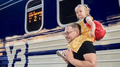 Кременчуцький завод виготовить 10 вагонів для Укрзалізниці за понад мільярд гривень