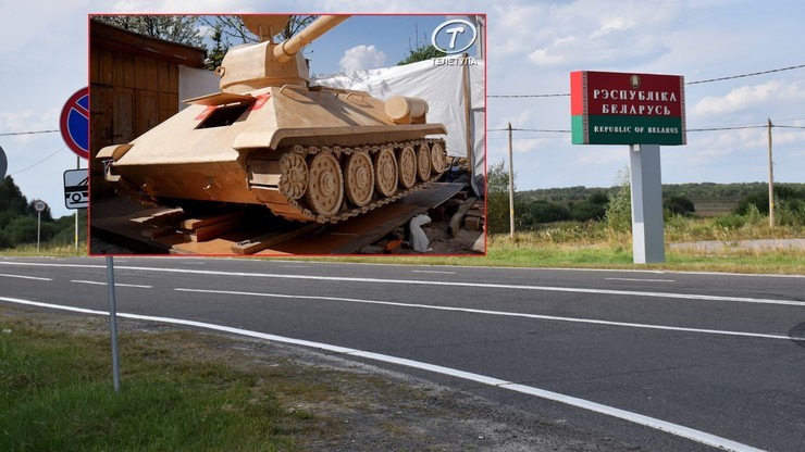 Білорусь встановила дерев'яні танки біля кордону з Україною.  Лукашенку не вистачає техніки