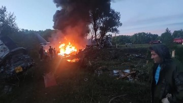 Росія.  Аварія військово-транспортного літака.  П'ятеро з дев'яти чоловік загинули
