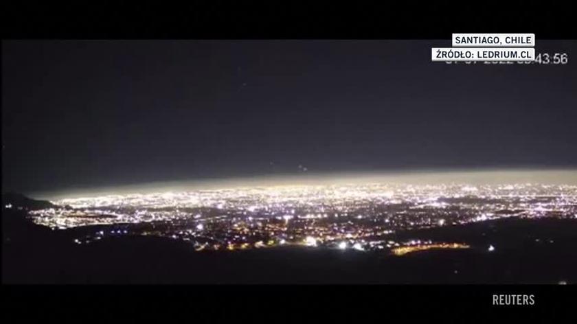 Небо над чилийской столицей зажег метеор