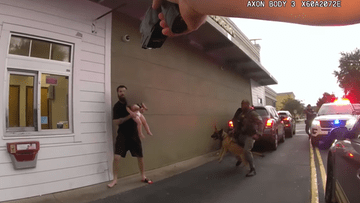 США: чоловік викрав дитину, поліція втрутилася.  Сховав сина, як щитом